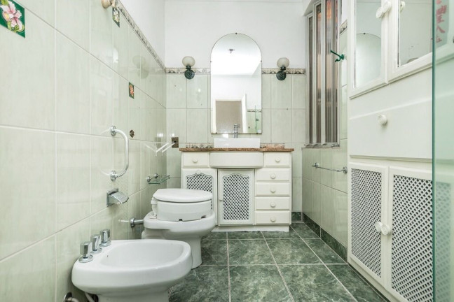 Imagem Apartamento com 3 Quartos à Venda, 123 m² em Azenha - Porto Alegre Imagem Apartamento com 3 Quartos à Venda, 123 m² em Azenha - Porto Alegre