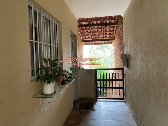 Imagem Casa com 3 Quartos à Venda, 450 m² Imagem Casa com 3 Quartos à Venda, 450 m²