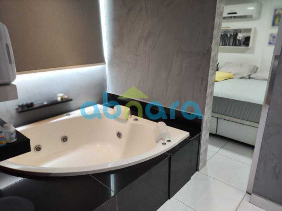 Imagem Cobertura com 3 Quartos à Venda, 195 m² em Botafogo - Rio De Janeiro Imagem Cobertura com 3 Quartos à Venda, 195 m² em Botafogo - Rio De Janeiro