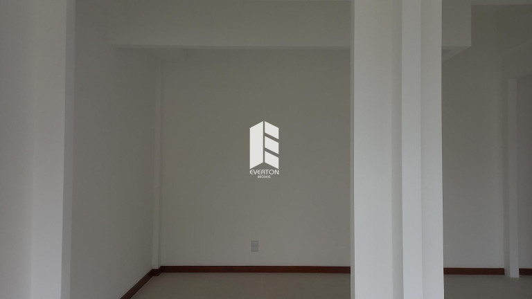 Imagem Sala Comercial à Venda, 43 m² em Camobi - Santa Maria Imagem Sala Comercial à Venda, 43 m² em Camobi - Santa Maria