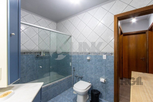 Imagem Casa com 5 Quartos à Venda, 336 m² em Glória - Porto Alegre Imagem Casa com 5 Quartos à Venda, 336 m² em Glória - Porto Alegre
