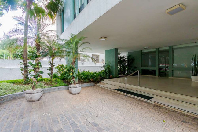 Imagem Apartamento com 3 Quartos à Venda, 196 m² em Higienópolis - São Paulo Imagem Apartamento com 3 Quartos à Venda, 196 m² em Higienópolis - São Paulo