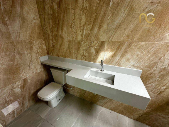 Imagem Casa com 5 Quartos à Venda, 200 m² em Mirim - Praia Grande Imagem Casa com 5 Quartos à Venda, 200 m² em Mirim - Praia Grande