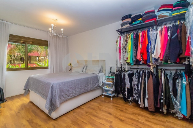 Imagem Apartamento com 3 Quartos à Venda, 122 m² em Petrópolis - Porto Alegre Imagem Apartamento com 3 Quartos à Venda, 122 m² em Petrópolis - Porto Alegre