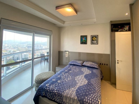 Imagem Apartamento com 3 Quartos à Venda, 140 m² em Centro - Balneário Camboriú Imagem Apartamento com 3 Quartos à Venda, 140 m² em Centro - Balneário Camboriú