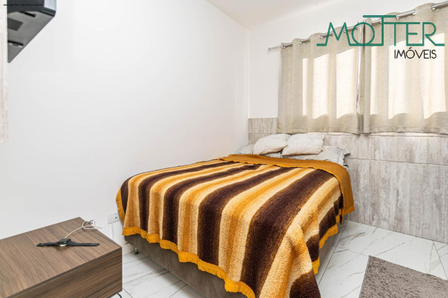 Imagem Apartamento com 1 Quarto à Venda, 27 m² em Centro - Curitiba