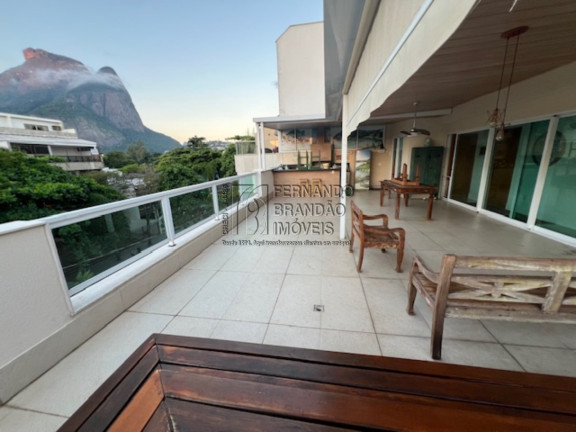 Imagem Imóvel com 5 Quartos à Venda, 320 m² em Barra Da Tijuca - Rio De Janeiro Imagem Imóvel com 5 Quartos à Venda, 320 m² em Barra Da Tijuca - Rio De Janeiro