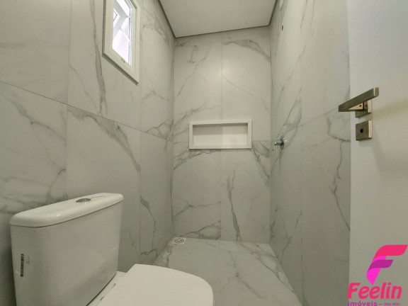 Imagem Casa com 3 Quartos à Venda, 131 m² em Campeche - Florianópolis