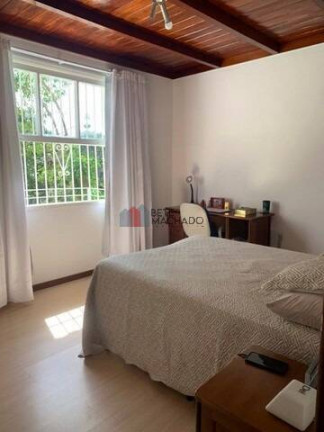 Imagem Casa com 3 Quartos à Venda, 1 m² em Parque Do Imbuí - Teresópolis