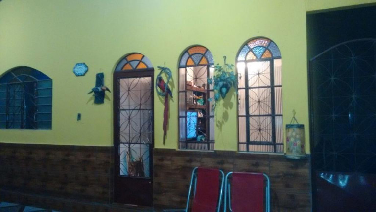 Imagem Casa com 3 Quartos à Venda, 240 m² em Tinga - Caraguatatuba Imagem Casa com 3 Quartos à Venda, 240 m² em Tinga - Caraguatatuba