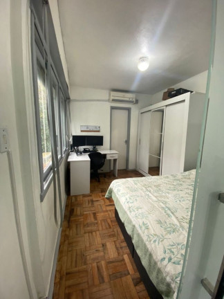 Imagem Imóvel com 1 Quarto à Venda, 32 m² em Vila Ipiranga - Porto Alegre Imagem Imóvel com 1 Quarto à Venda, 32 m² em Vila Ipiranga - Porto Alegre