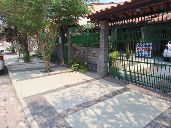 Imagem Casa com 2 Quartos à Venda, 360 m² em Piratininga - Niterói