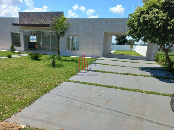 Imagem Casa com 4 Quartos à Venda, 265 m² em Barreira - Arandu