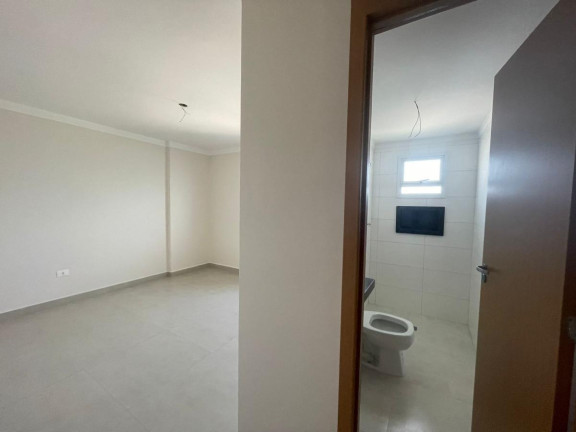 Imagem Apartamento com 2 Quartos à Venda, 85 m² em Maracanã - Praia Grande