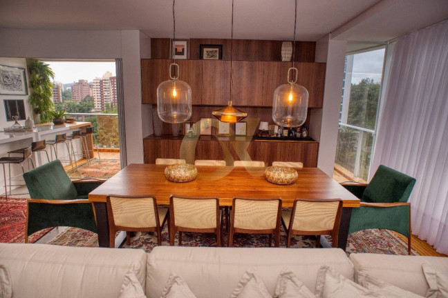 Imagem Apartamento para Alugar, 240 m² em Glória - Joinville