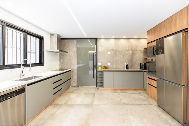 Imagem Casa com 4 Quartos à Venda, 186 m² em Vila Madalena - São Paulo Imagem Casa com 4 Quartos à Venda, 186 m² em Vila Madalena - São Paulo