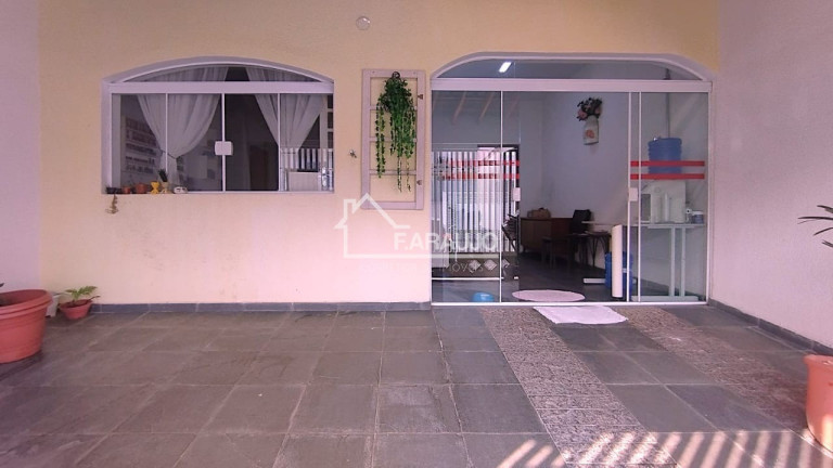 Imagem Sobrado com 3 Quartos à Venda, 162 m² em Vila Haro - Sorocaba Imagem Sobrado com 3 Quartos à Venda, 162 m² em Vila Haro - Sorocaba