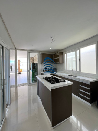 Imagem Casa com 5 Quartos à Venda, 331 m² em Vilas Do Atlântico - Lauro De Freitas Imagem Casa com 5 Quartos à Venda, 331 m² em Vilas Do Atlântico - Lauro De Freitas