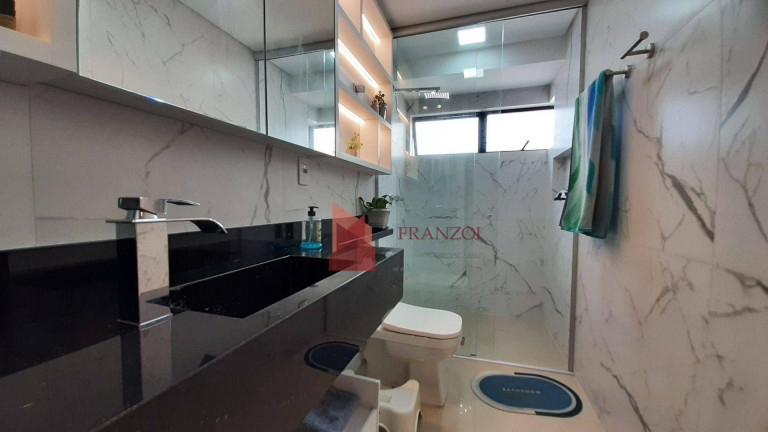 Imagem Apartamento com 4 Quartos para Alugar, 289 m² em Centro - Itajaí Imagem Apartamento com 4 Quartos para Alugar, 289 m² em Centro - Itajaí