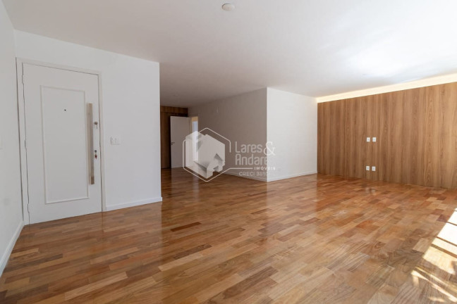 Imagem Apartamento com 3 Quartos à Venda, 136 m² em Jardim Paulista - São Paulo Imagem Apartamento com 3 Quartos à Venda, 136 m² em Jardim Paulista - São Paulo