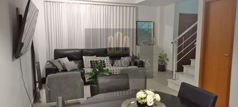 Sobrado com 3 Quartos à Venda, 146 m² em Urbanova - São José Dos Campos