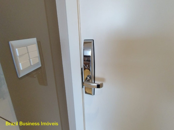 Imagem Imóvel com 3 Quartos à Venda, 128 m² em Centro - Balneário Camboriú Imagem Imóvel com 3 Quartos à Venda, 128 m² em Centro - Balneário Camboriú