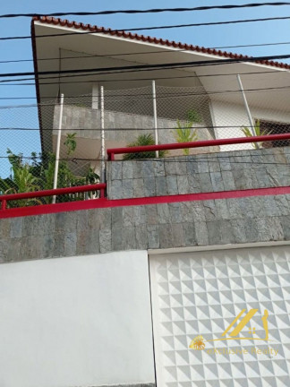 Casa com 7 Quartos à Venda, 910 m² em Caminho Das árvores - Salvador