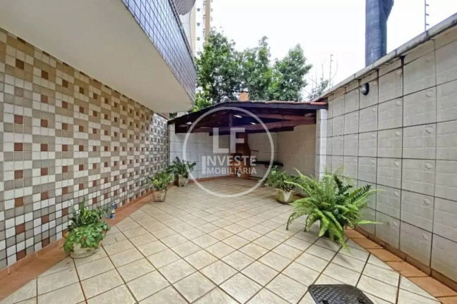 Imagem Sobrado com 4 Quartos à Venda, 308 m² em Setor Bueno - Goiânia