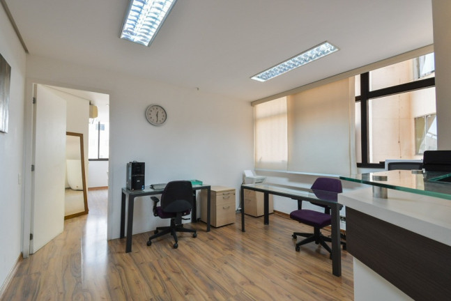 Sala Comercial à Venda, 40 m² em Santa Cecília - São Paulo