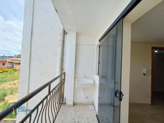 Imagem Kitnet com 1 Quarto para Alugar, 45 m² em Centro - Irati Imagem Kitnet com 1 Quarto para Alugar, 45 m² em Centro - Irati