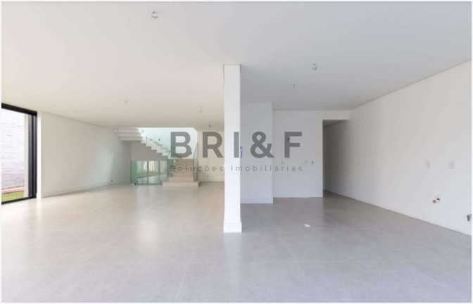 Imagem Casa com 5 Quartos à Venda, 867 m² em Brooklin - São Paulo Imagem Casa com 5 Quartos à Venda, 867 m² em Brooklin - São Paulo