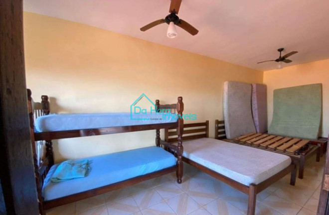Imagem Casa com 3 Quartos à Venda, 225 m² em Balneario Itaguaí - Mongaguá