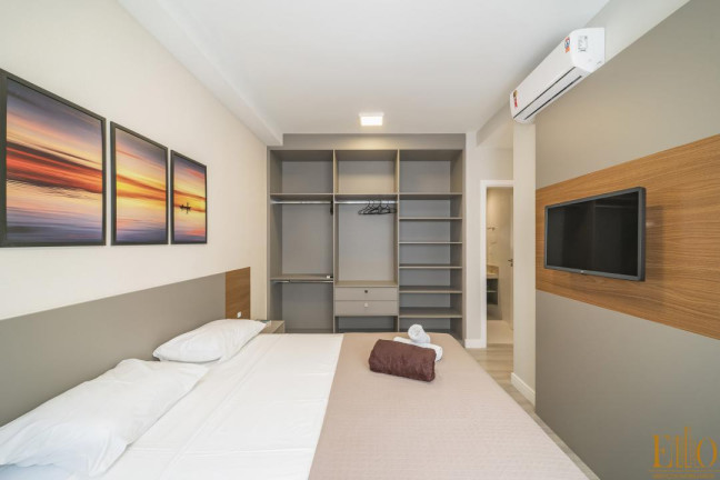 Imagem Apartamento com 4 Quartos à Venda, 151 m² em Centro - Bombinhas