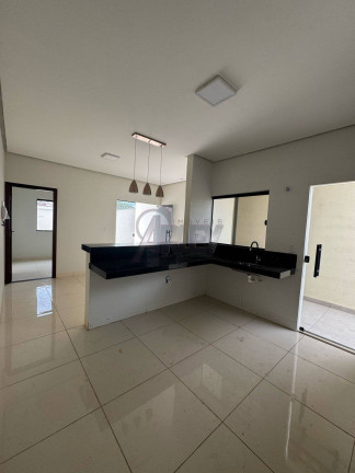 Imagem Casa com 3 Quartos à Venda, 125 m² em Alcides Rabelo - Montes Claros Imagem Casa com 3 Quartos à Venda, 125 m² em Alcides Rabelo - Montes Claros