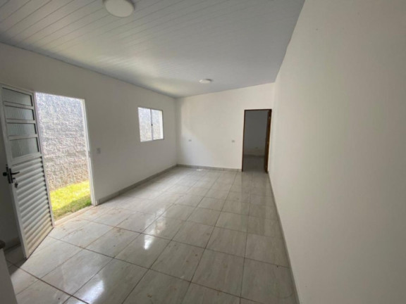 Imagem Casa com 2 Quartos à Venda, 125 m² em Vila Santa Helena - Atibaia