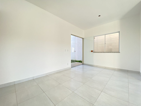 Imagem Casa de Condomínio com 3 Quartos à Venda, 75 m² em Jardim Guanabara Ii - Goiânia Imagem Casa de Condomínio com 3 Quartos à Venda, 75 m² em Jardim Guanabara Ii - Goiânia