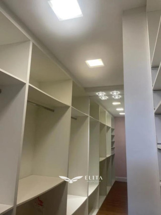 Imagem Casa com 4 Quartos à Venda, 327 m² em Centro - Barra Velha Imagem Casa com 4 Quartos à Venda, 327 m² em Centro - Barra Velha