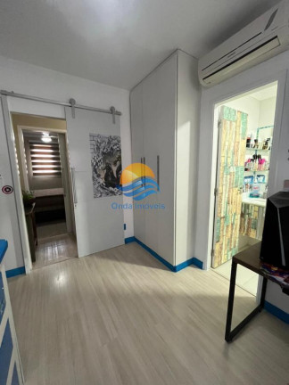 Imagem Casa de Condomínio com 2 Quartos à Venda, 127 m² em Marapé - Santos