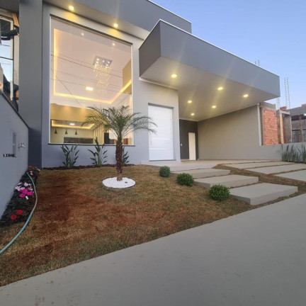 Imagem Casa com 3 Quartos à Venda, 170 m² em Lívia Iii - Botucatu Imagem Casa com 3 Quartos à Venda, 170 m² em Lívia Iii - Botucatu