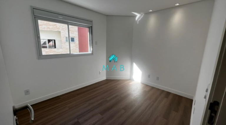 Imagem Apartamento com 2 Quartos à Venda, 70 m² em Ingleses Do Rio Vermelho - Florianópolis