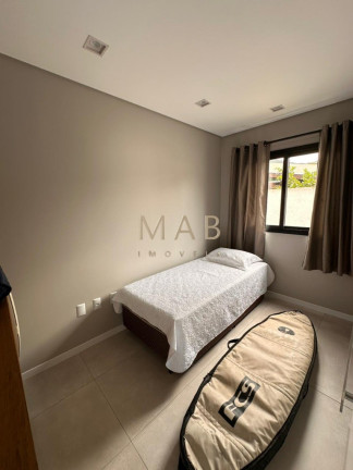 Imagem Casa com 4 Quartos à Venda, 420 m² em São João Do Rio Vermelho - Florianópolis Imagem Casa com 4 Quartos à Venda, 420 m² em São João Do Rio Vermelho - Florianópolis