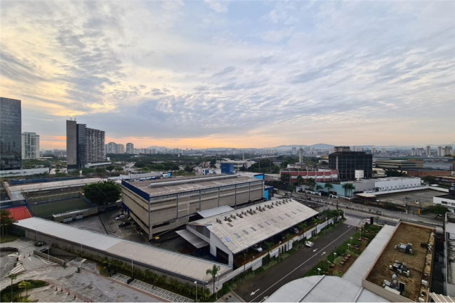 Imagem Imóvel com 2 Quartos à Venda, em Barra Funda - São Paulo Imagem Imóvel com 2 Quartos à Venda, em Barra Funda - São Paulo