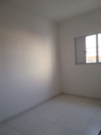 Imagem Sobrado com 3 Quartos à Venda, 220 m² em Jardim Quaresmeira Ii - Suzano Imagem Sobrado com 3 Quartos à Venda, 220 m² em Jardim Quaresmeira Ii - Suzano