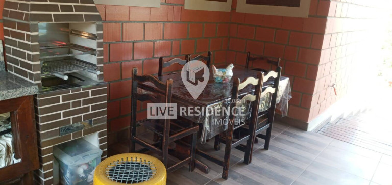 Imagem Chácara com 3 Quartos à Venda, 250 m² em Monterrey - Louveira
