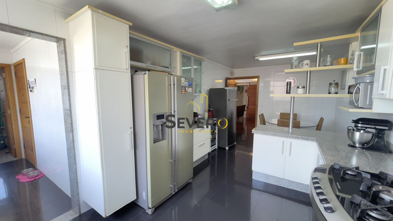 Imagem Apartamento com 4 Quartos à Venda, 229 m² em Icaraí - Niterói Imagem Apartamento com 4 Quartos à Venda, 229 m² em Icaraí - Niterói
