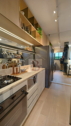 Imagem Imóvel com 2 Quartos à Venda, 51 m² em Centro - Niterói