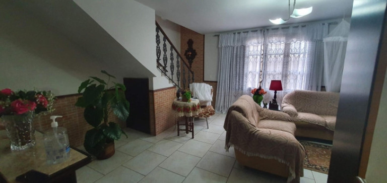 Imagem Casa com 4 Quartos à Venda, 145 m² em Taquara - Rio De Janeiro