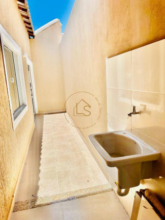 Imagem Casa de Condomínio com 3 Quartos à Venda, em Fluminense - São Pedro Da Aldeia Imagem Casa de Condomínio com 3 Quartos à Venda, em Fluminense - São Pedro Da Aldeia