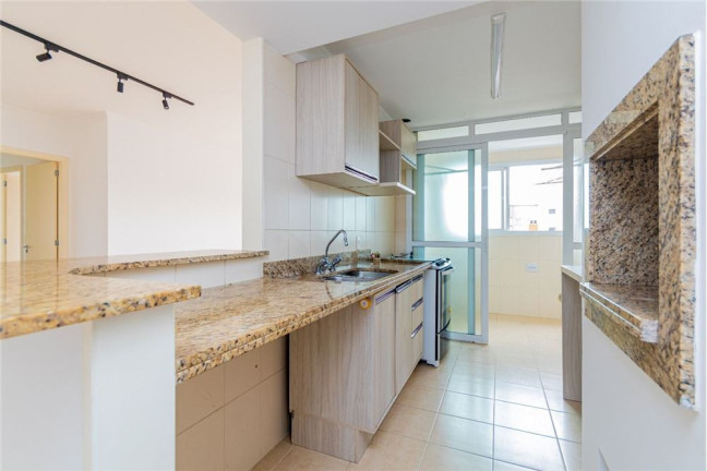 Imagem Apartamento com 3 Quartos à Venda, 90 m² em Menino Deus - Porto Alegre Imagem Apartamento com 3 Quartos à Venda, 90 m² em Menino Deus - Porto Alegre