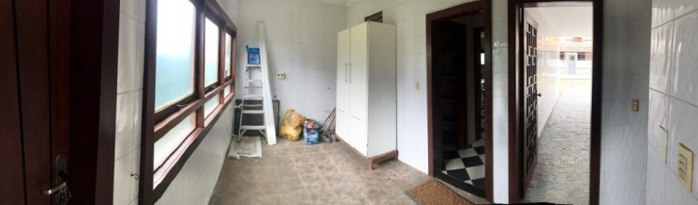 Imagem Casa com 4 Quartos à Venda, 320 m² em Lauro De Freitas - Lauro De Freitas
